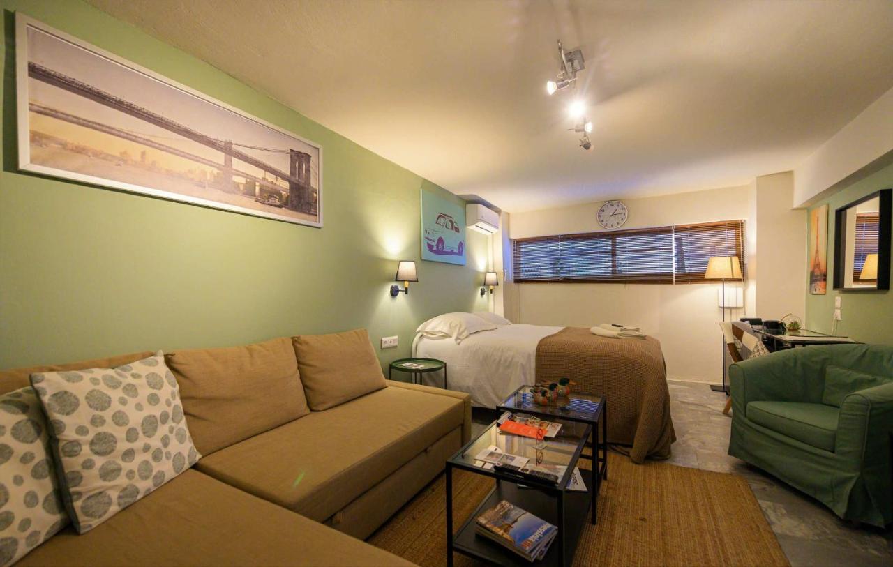 Pol'S Studio, Kalamata Mediterranean Apartments Exteriör bild